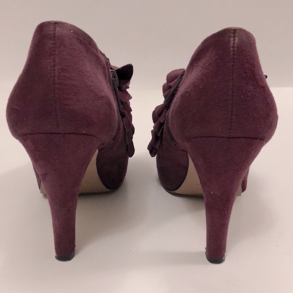 Madden Girl 9 Purple Ankle Boot Heel shoe Platform Ruffle side zipper Excellent - Picture 6 of 11
